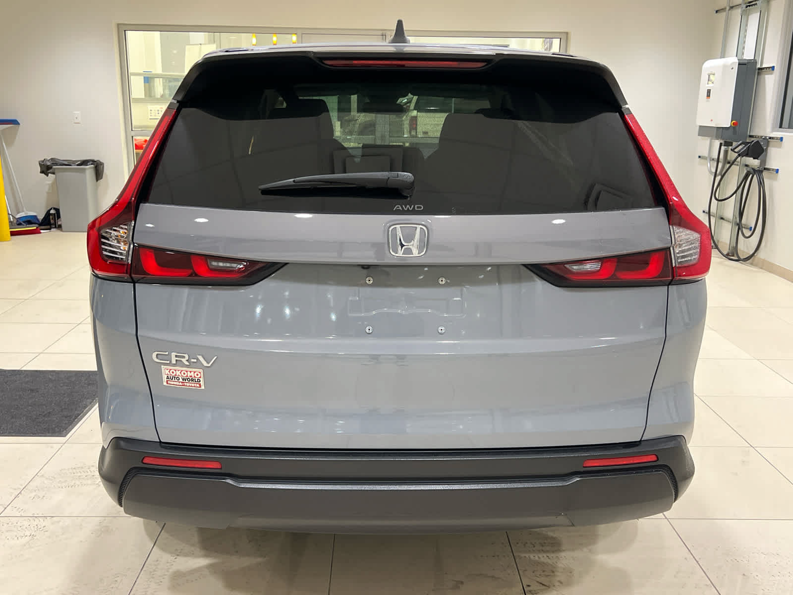 Used 2024 Honda CR-V EX image 6