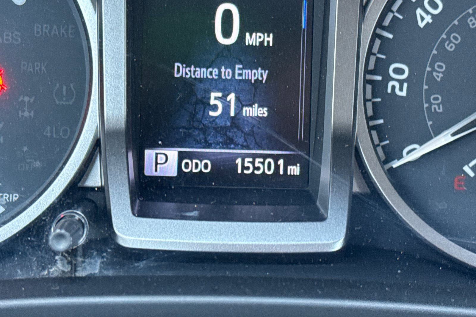 Used 2021 Toyota Tacoma SR5 w/ Trail Edition image 3