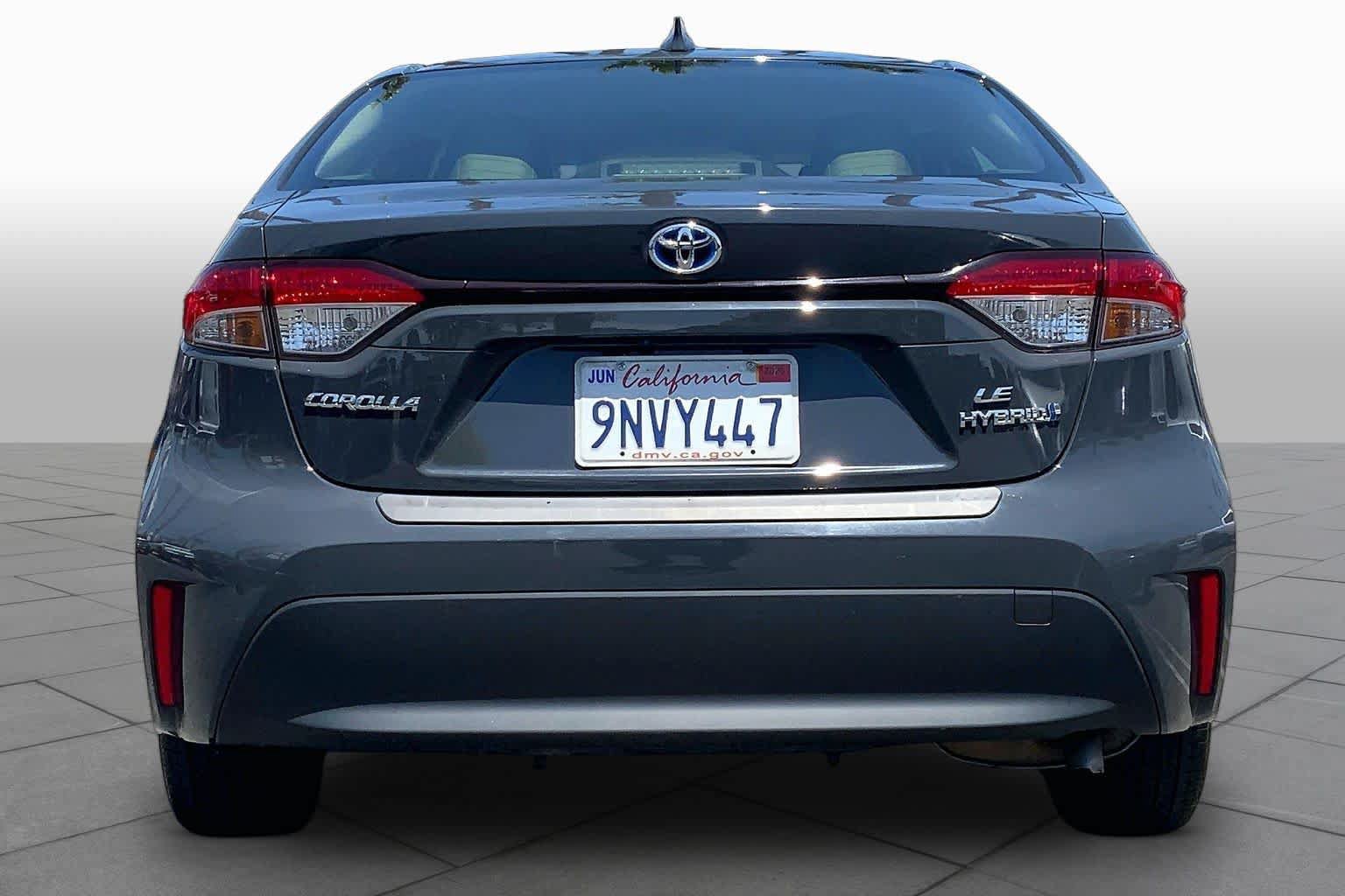 Used 2024 Toyota Corolla LE FWD image 4