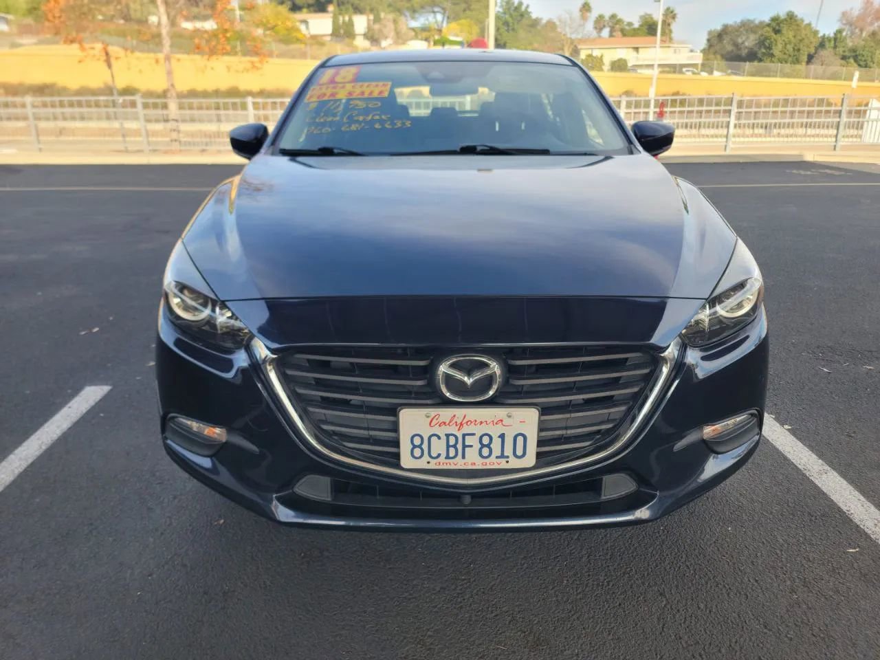 Used 2018 MAZDA MAZDA3 Touring image 2