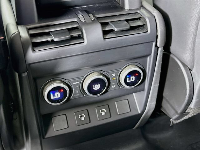 Certified 2024 Land Rover Defender 110 S AWD/4WD image 27