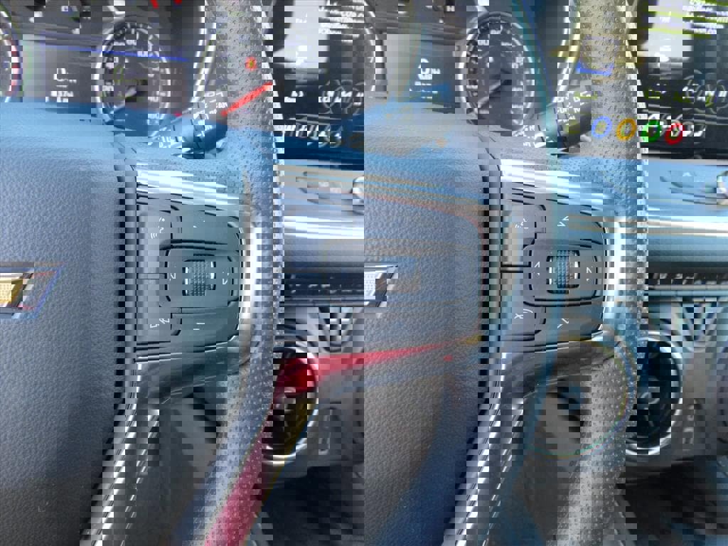 New 2025 Chevrolet Blazer LT w/ Convenience Package image 18