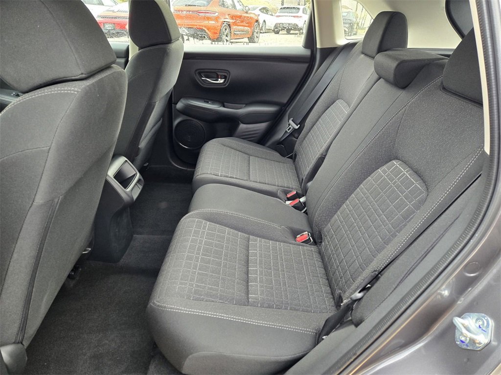 Certified 2025 Honda HR-V LX image 10