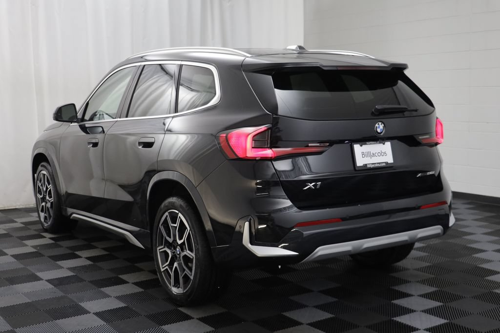 New 2026 BMW X1 xDrive28i w/ Technology Package AWD/4WD image 15