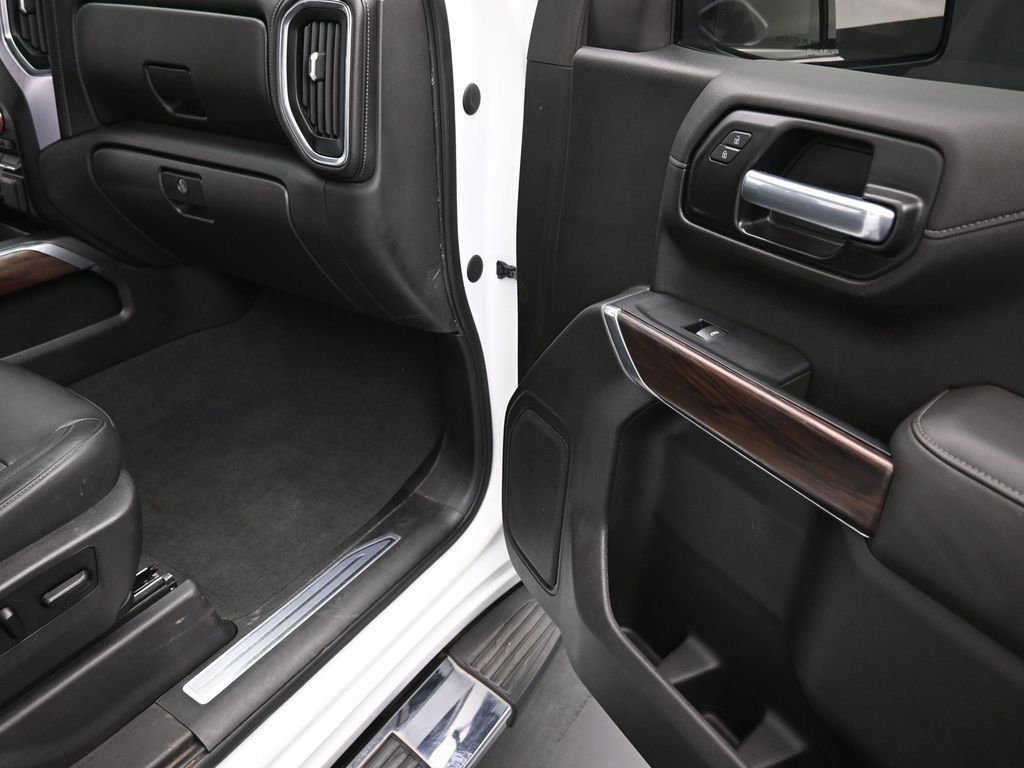 Used 2020 GMC Sierra 1500 SLT image 21