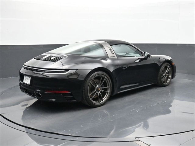 Used 2022 Porsche 911 50th Anniversary Edition image 27