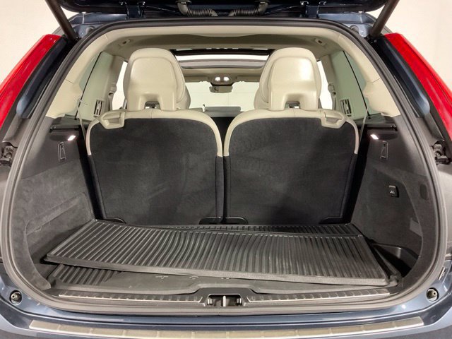 Certified 2025 Volvo XC90 B6 Plus w/ Protection Package Premier AWD/4WD image 33