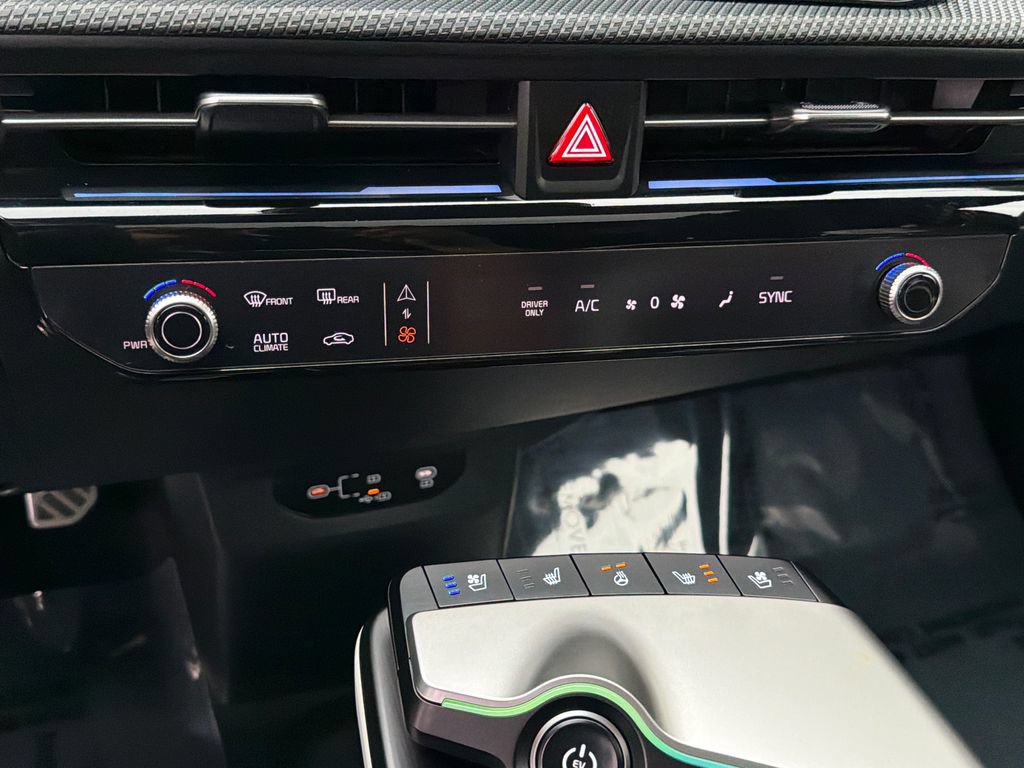 Certified 2025 Kia EV6 GT-Line AWD/4WD image 34