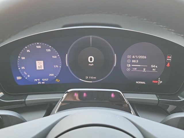 New 2026 Porsche Macan Electric RWD image 31