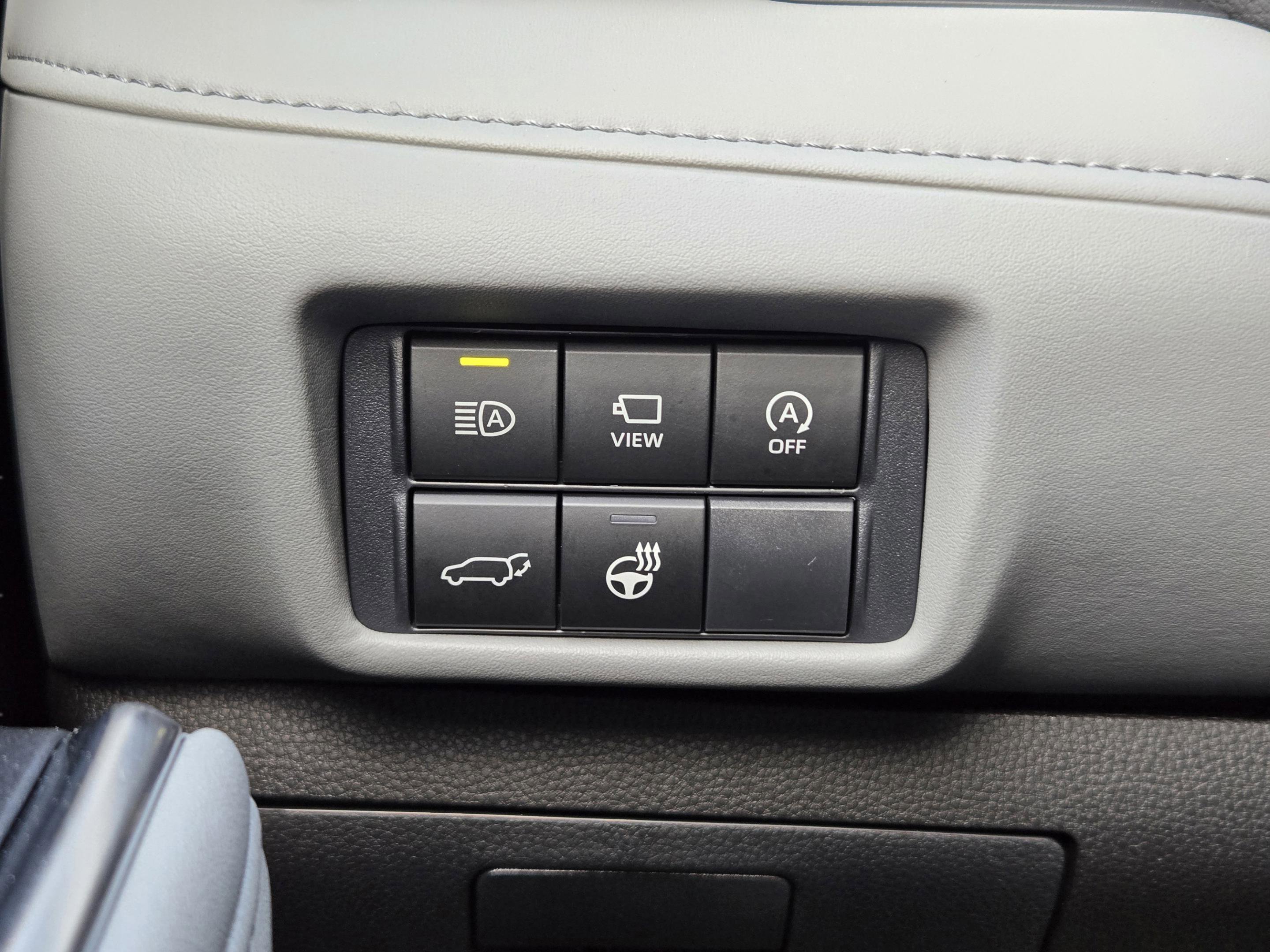 Used 2026 Toyota Highlander Platinum AWD/4WD image 19