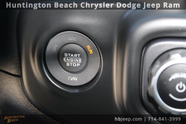 Used 2021 Jeep Wrangler Unlimited Sport image 25