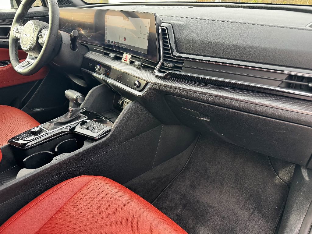 Used 2024 Kia Sportage SX image 21