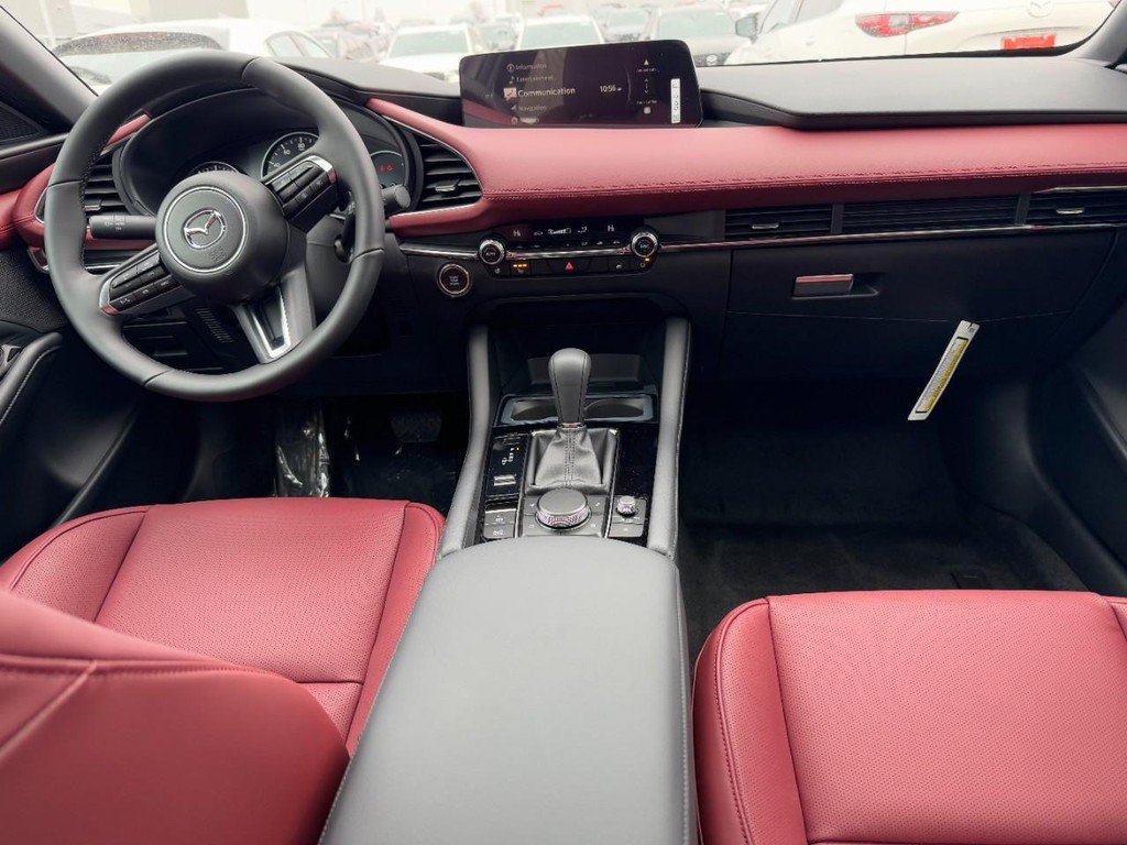 Used 2026 MAZDA MAZDA3 Hatchback w/Premium Plus Pkg AWD/4WD image 6