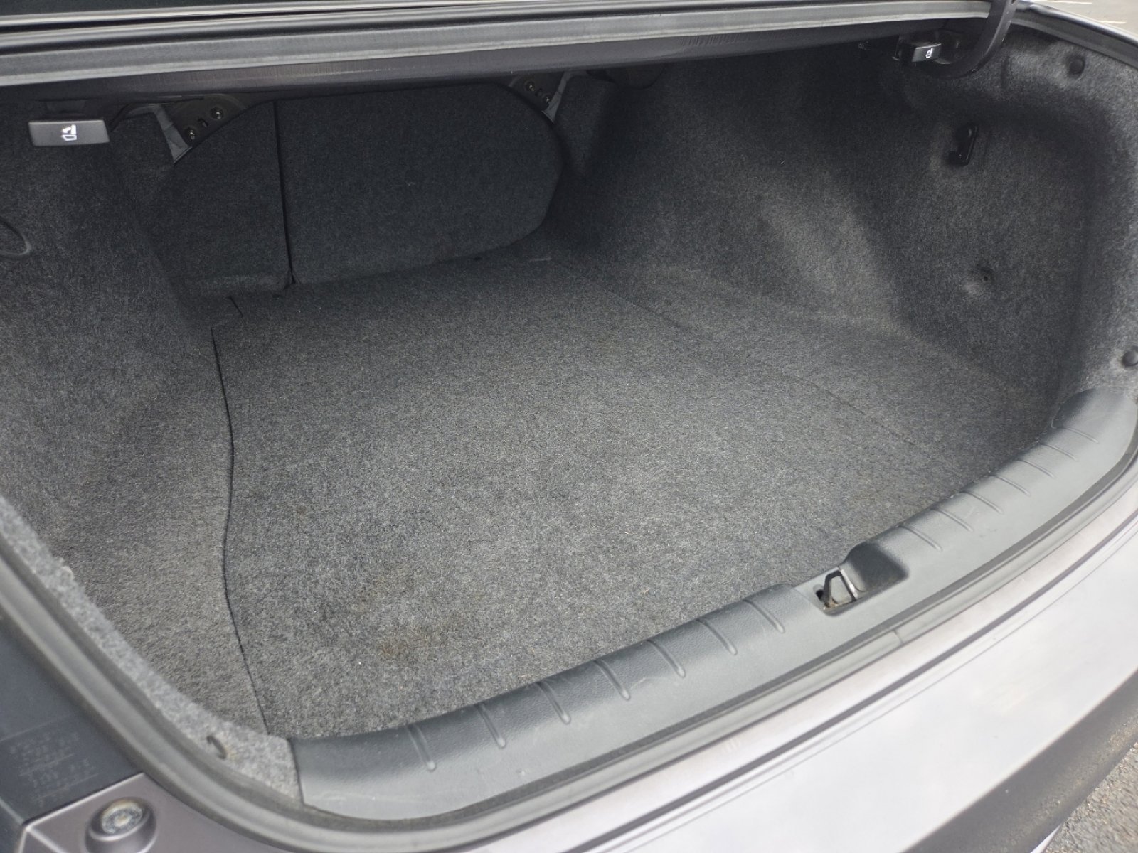 Used 2016 Honda Accord EX image 21