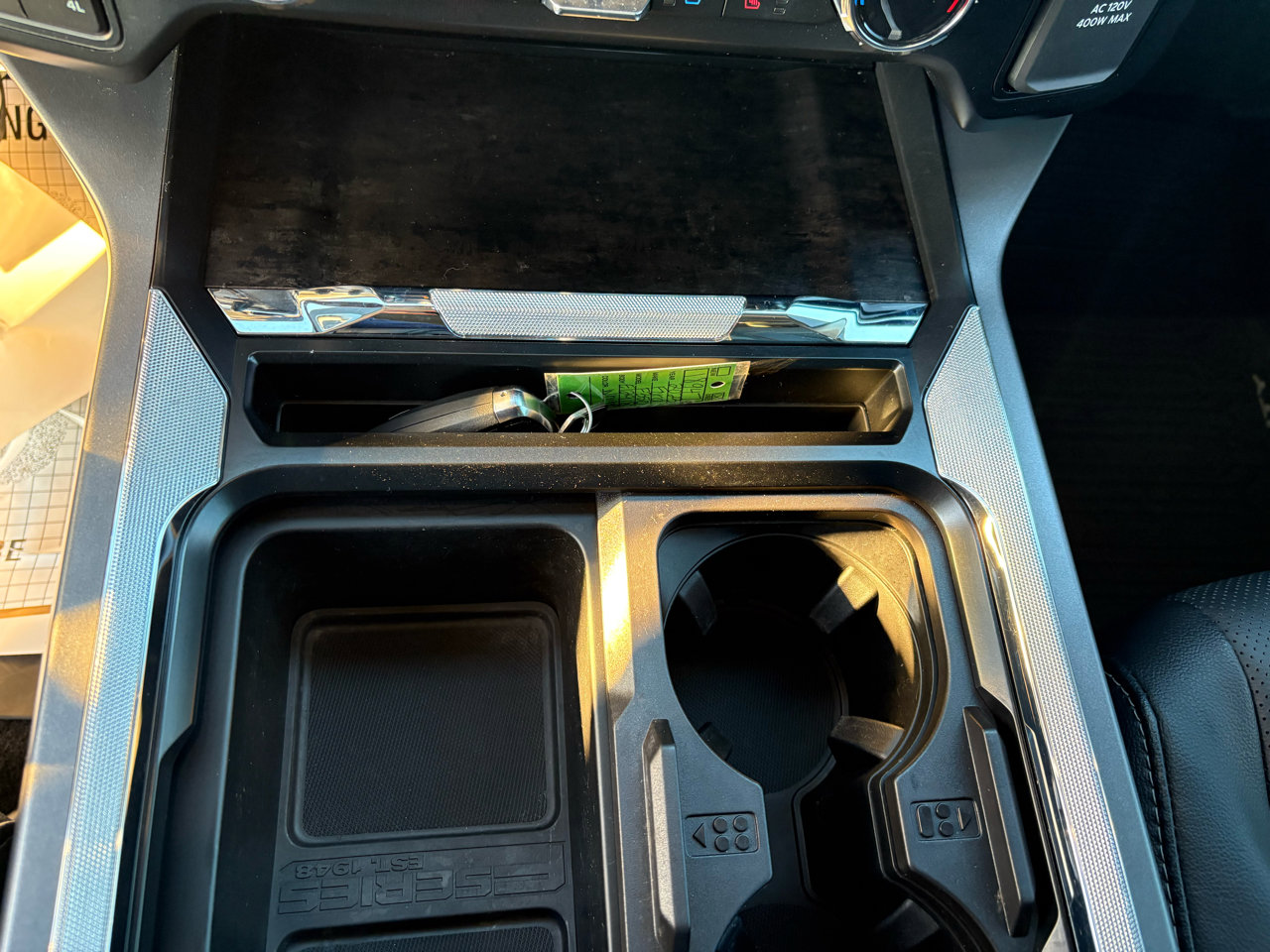 Used 2023 Ford F350 Lariat image 30