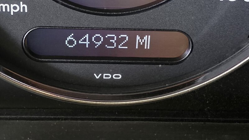 Used 2008 Mercedes-Benz E 350 4MATIC Sedan image 13