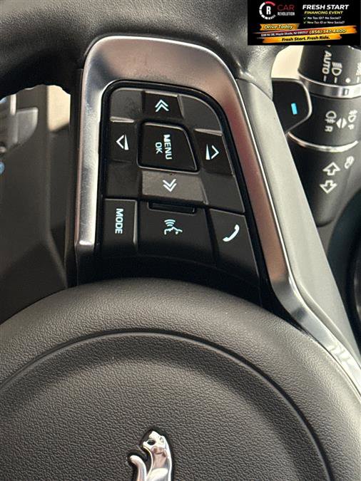 Used 2020 Jaguar E-PACE R-Dynamic S image 27