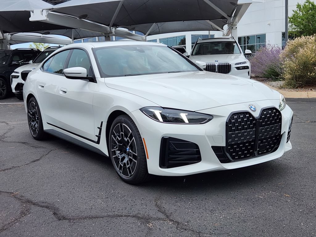 New 2026 BMW 430i xDrive w/ M Sport Package AWD/4WD image 5