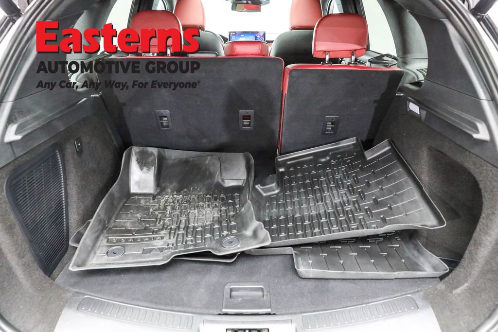 Used 2025 Lincoln Corsair Grand Touring w/ Towing Package image 9