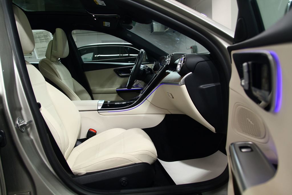 Certified 2023 Mercedes-Benz C 300 4MATIC Sedan image 20