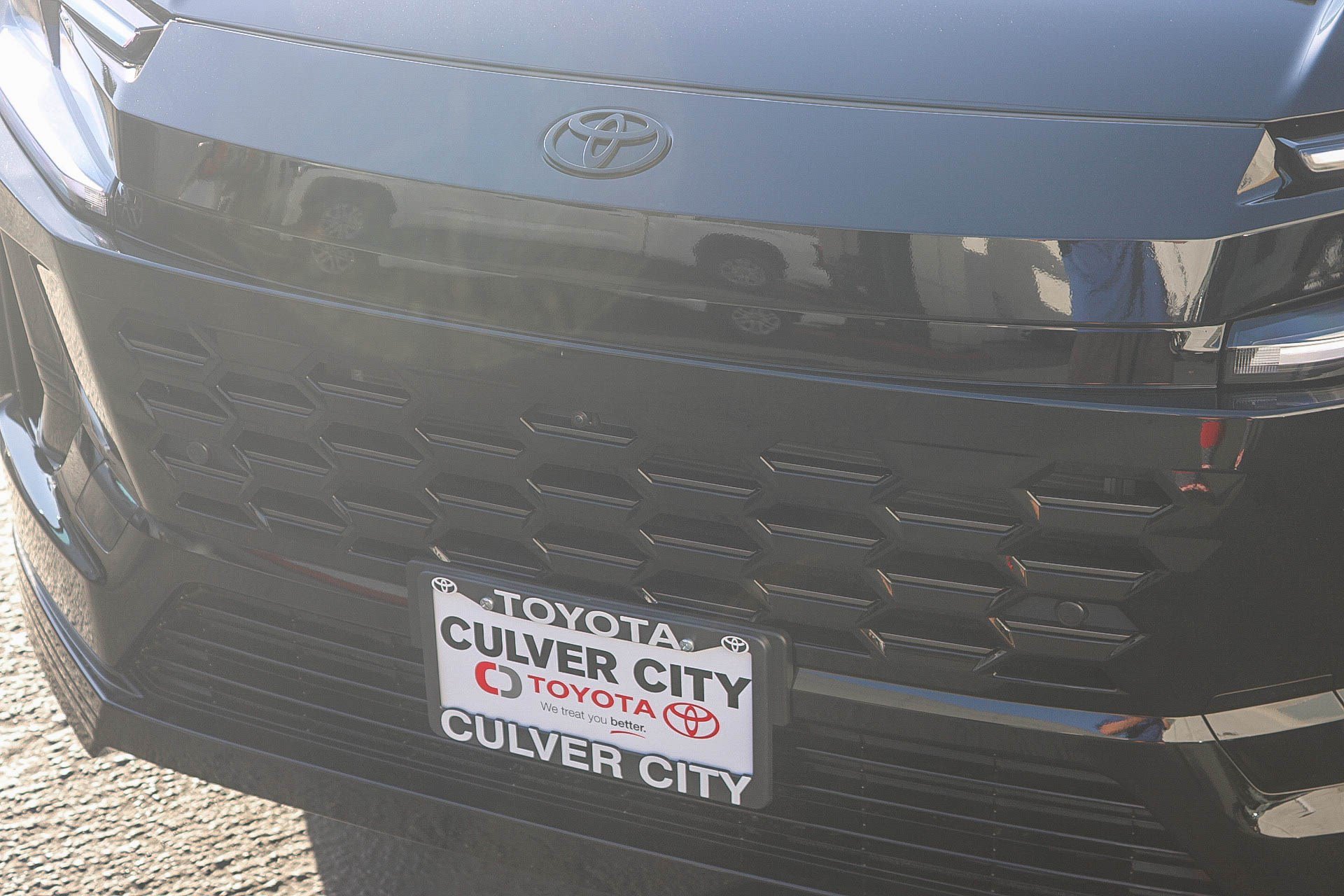 New 2026 Toyota RAV4 XSE w/ Weather Package AWD/4WD image 6