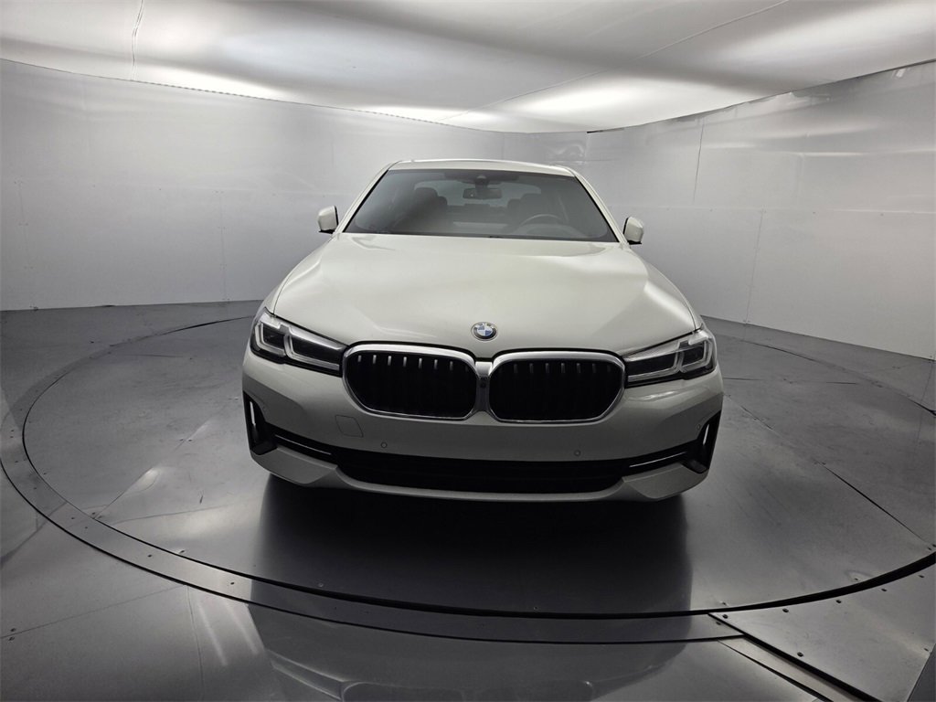 Used 2021 BMW 530i w/ Premium Package image 3
