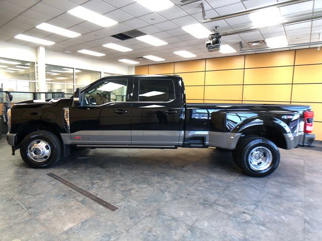 New 2026 Ford F350 King Ranch w/ Snow Plow Prep Package AWD/4WD image 4