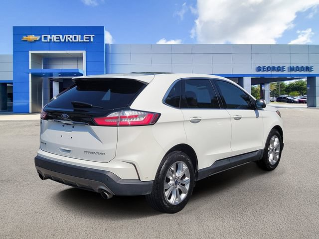 Used 2020 Ford Edge Titanium w/ Equipment Group 301A FWD image 4
