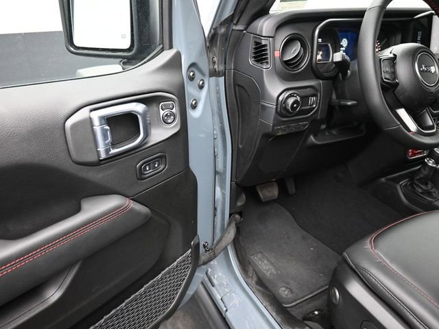 New 2026 Jeep Wrangler Unlimited Rubicon 392 image 13