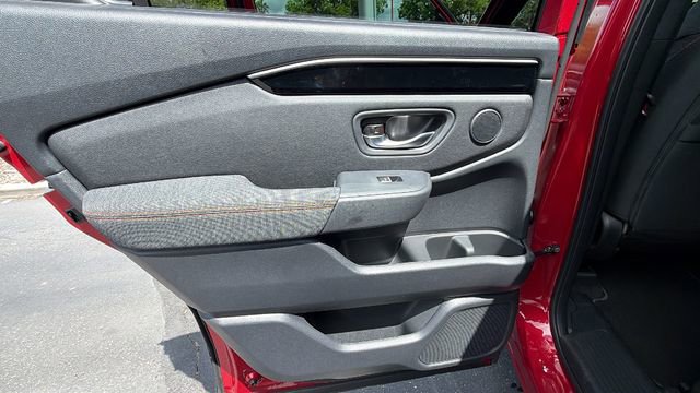 New 2026 Honda Pilot Sport image 14