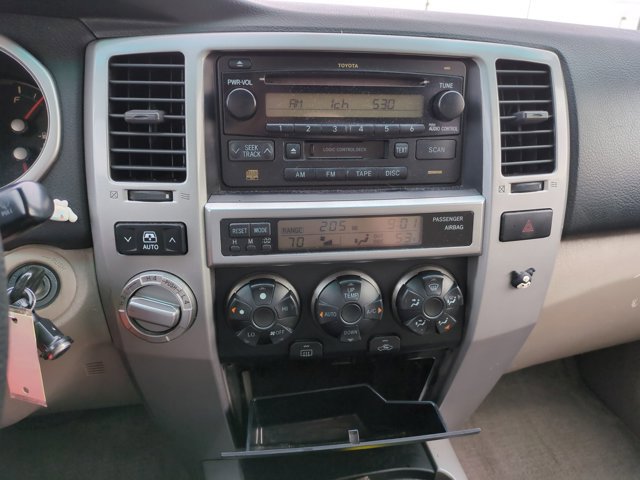 Used 2005 Toyota 4Runner SR5 image 17