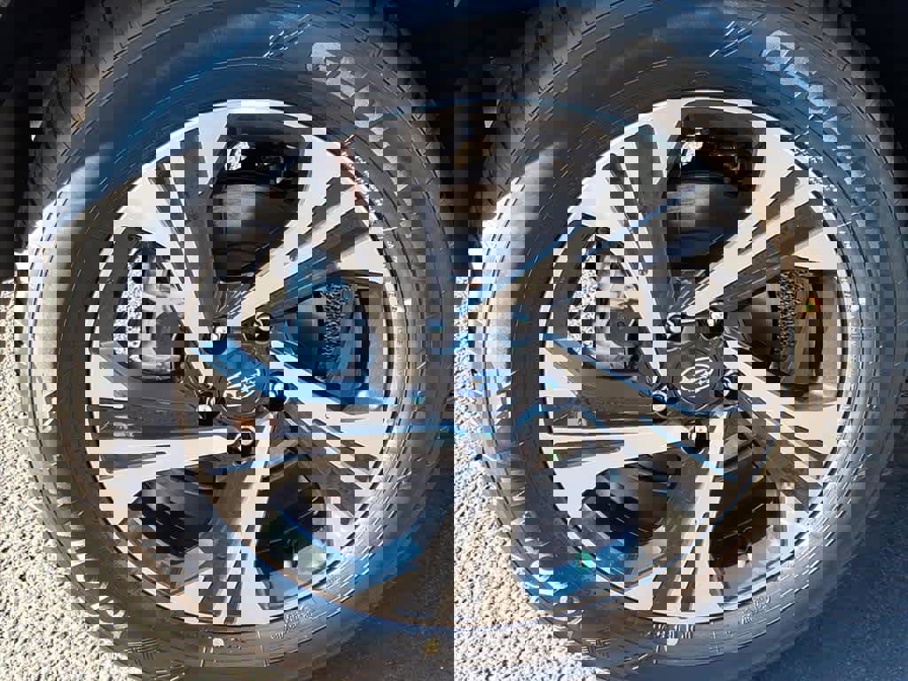 Certified 2025 Subaru Crosstrek 2.0i Premium image 10