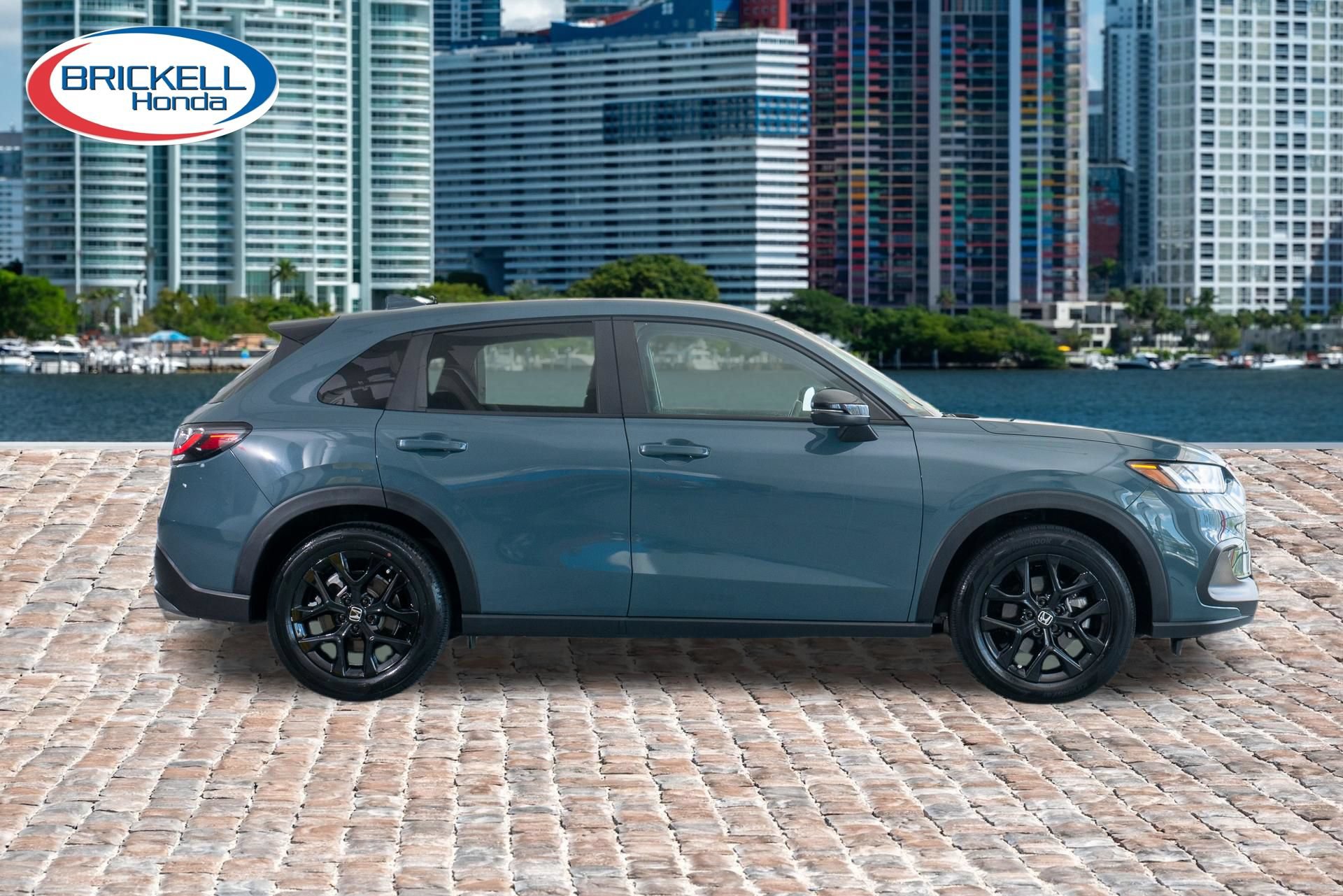 Certified 2025 Honda HR-V Sport image 10