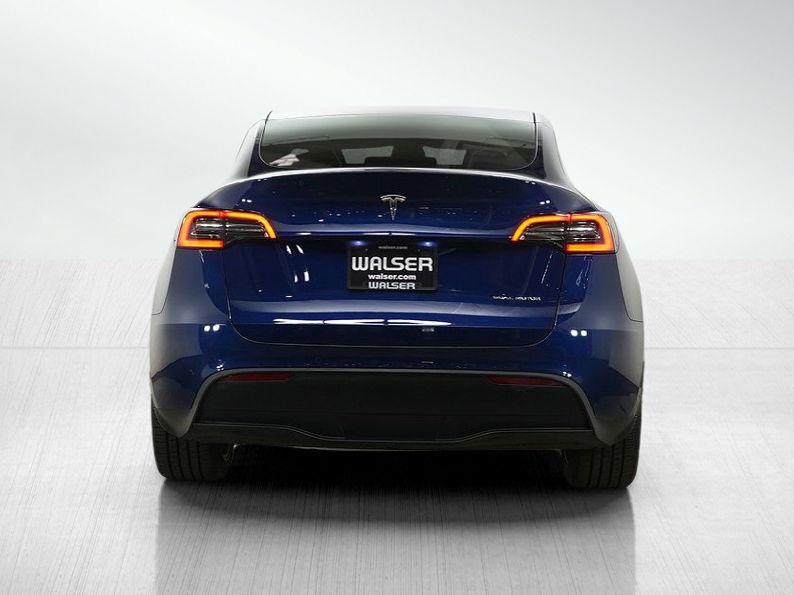 Used 2022 Tesla Model Y Long Range image 4