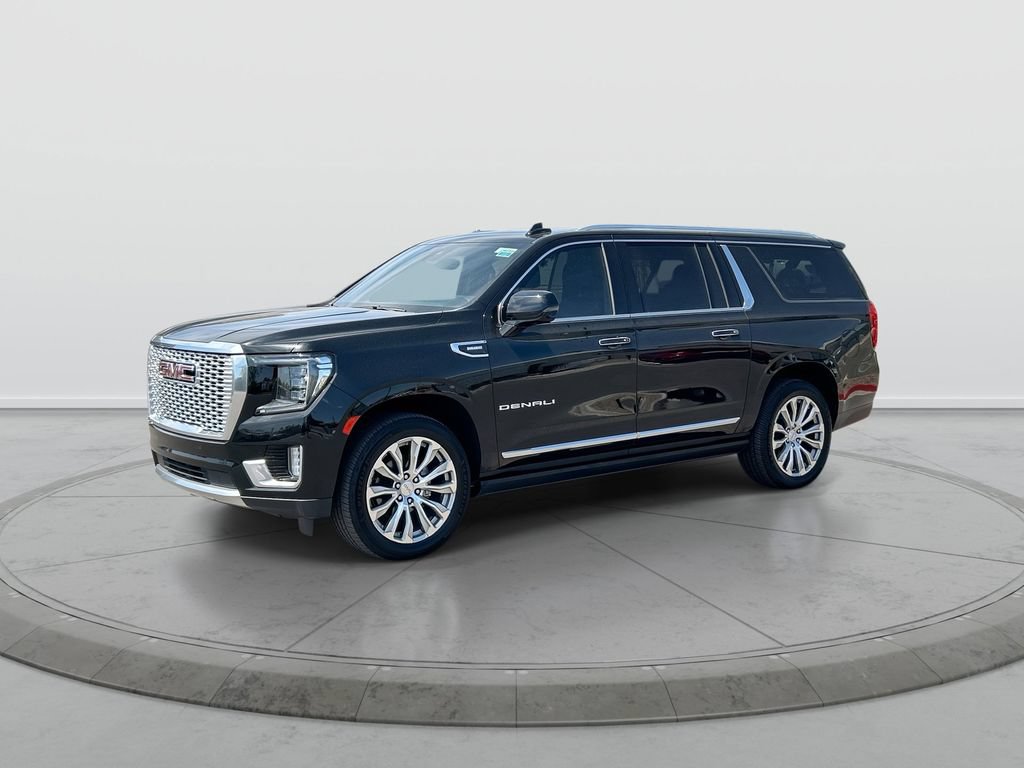 Used 2023 GMC Yukon XL Denali w/ Max Trailering Package AWD/4WD image 4