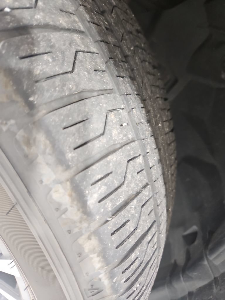 Certified 2024 Nissan Rogue Platinum AWD/4WD image 28