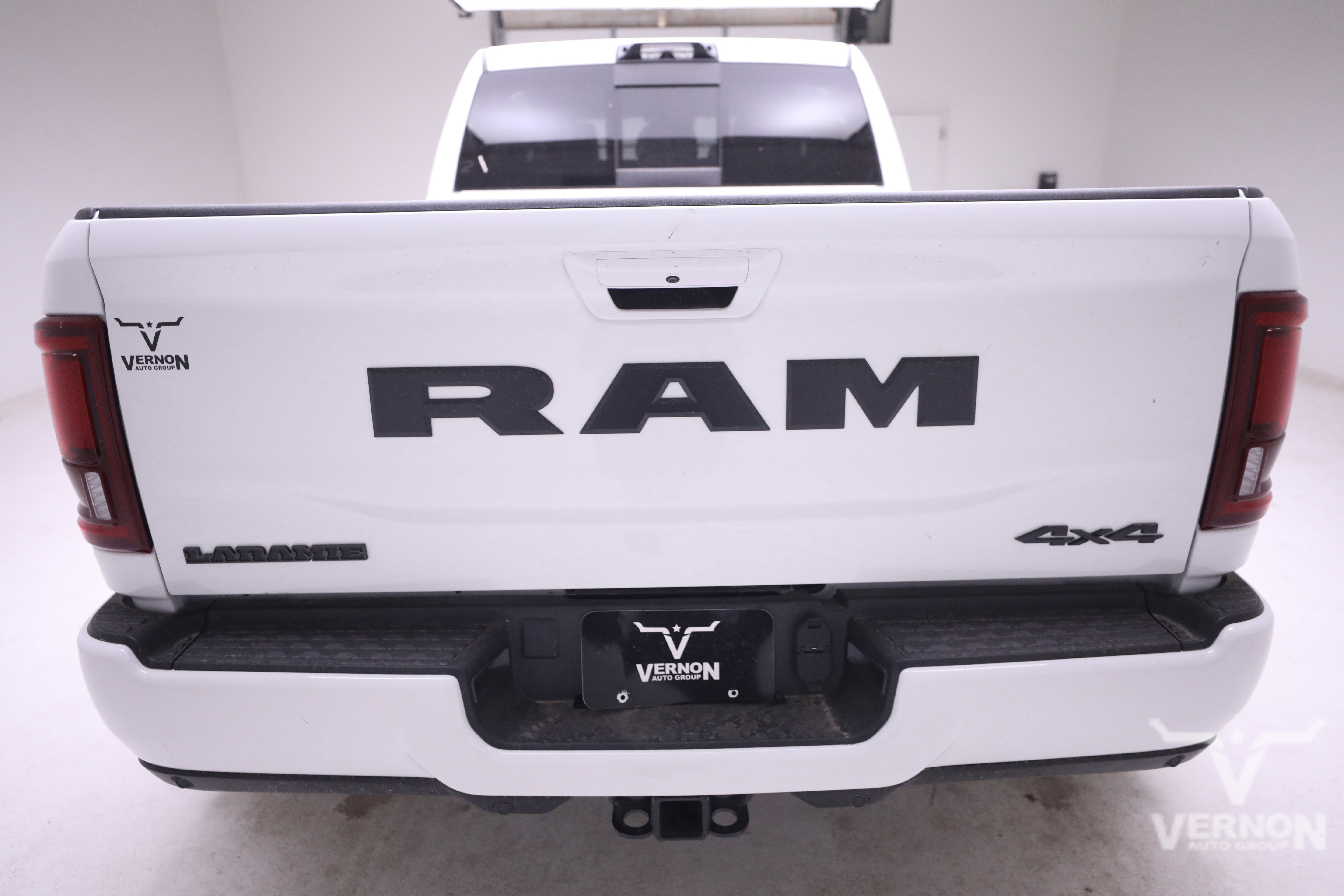 New 2025 RAM 3500 Laramie image 4