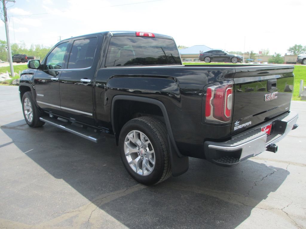 Used 2018 GMC Sierra 1500 SLT w/ SLT Premium Package AWD/4WD image 10