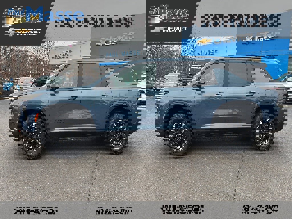 Used 2025 Chevrolet Traverse Z71 w/ Driver Confidence Package image 4