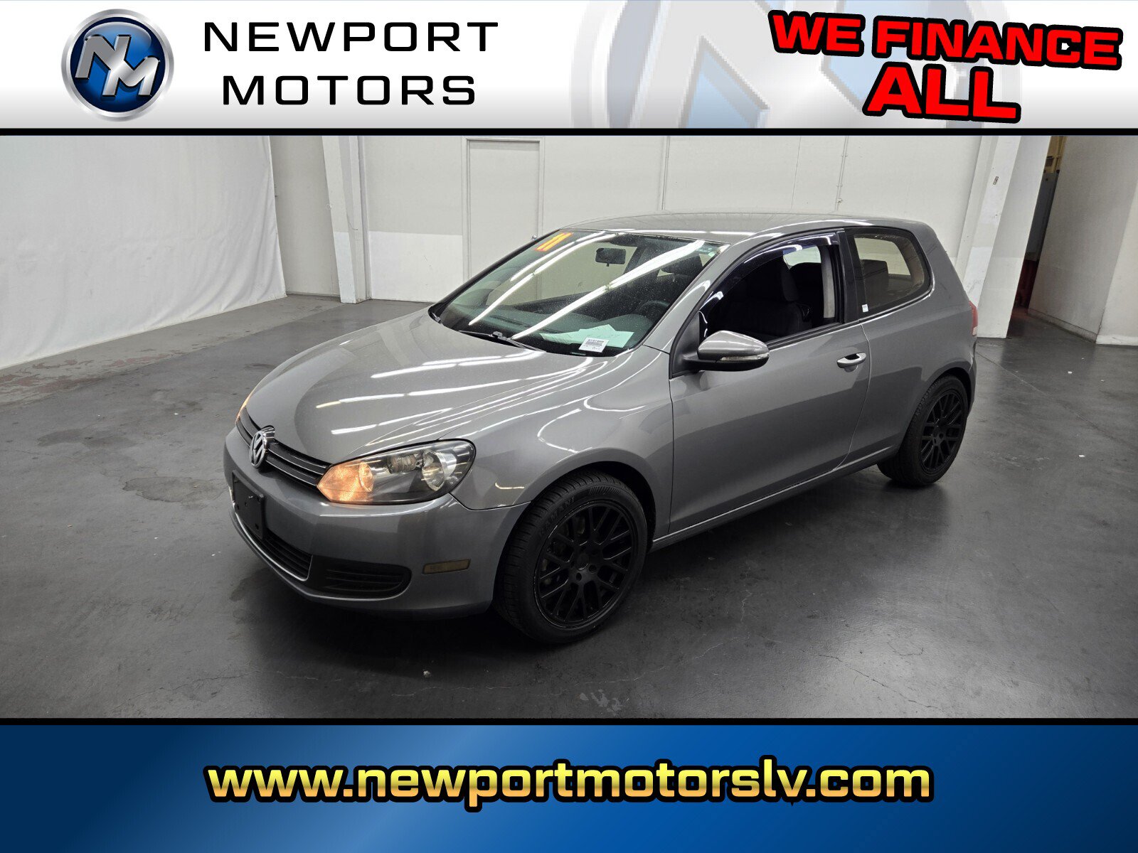Used 2011 Volkswagen Golf 2-Door FWD image 1