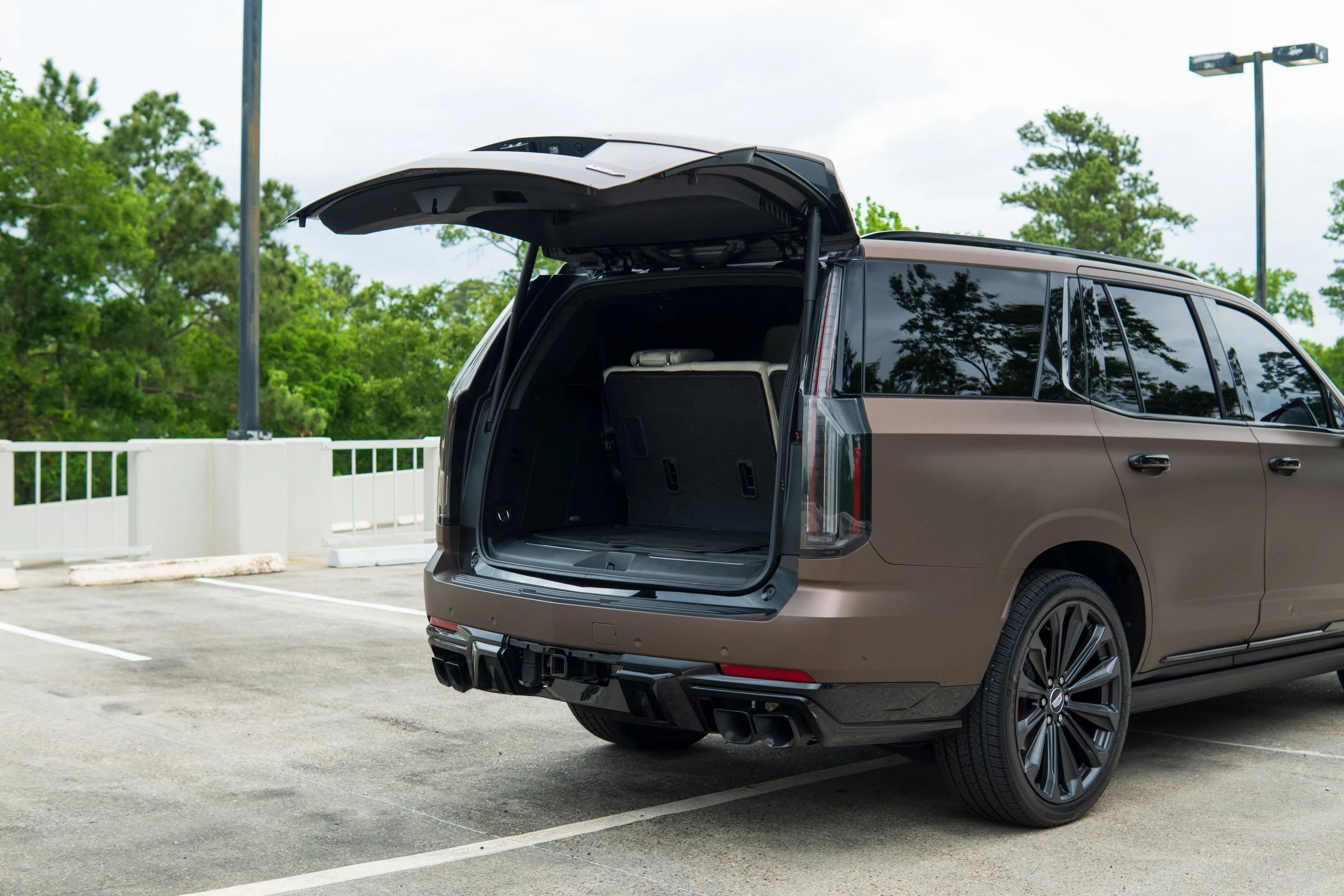 Used 2025 Cadillac Escalade V w/ LPO, Floor Liner Package image 21