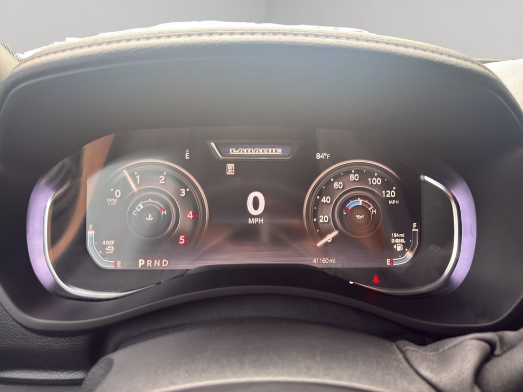 Used 2025 RAM 2500 Laramie AWD/4WD image 27