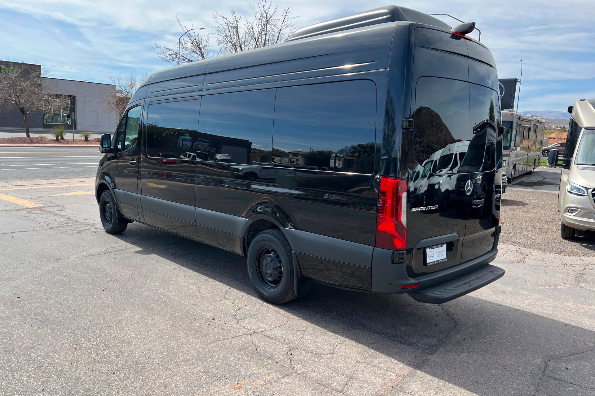 New 2026 Mercedes-Benz Sprinter 2500 image 3