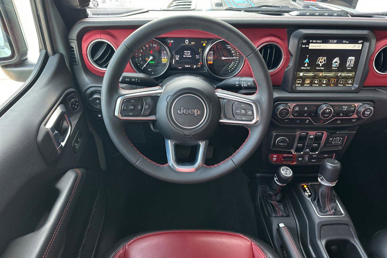 Used 2023 Jeep Wrangler Unlimited Rubicon 4xe image 15