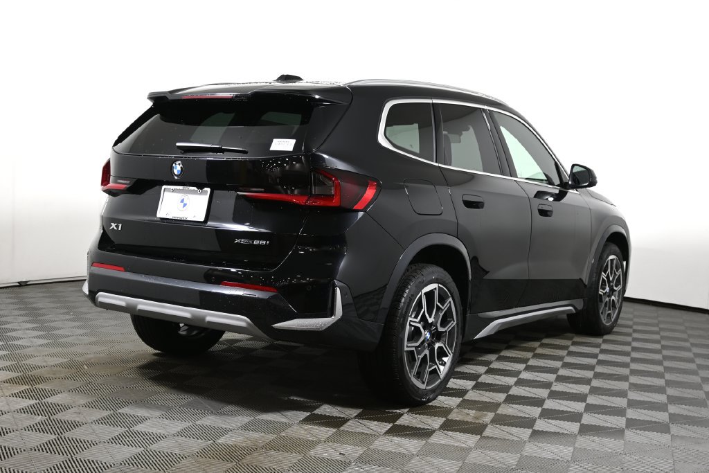 Used 2026 BMW X1 xDrive28i w/ Technology Package AWD/4WD image 7