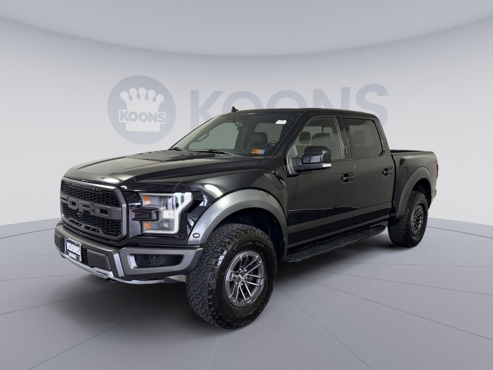 Used 2019 Ford F150 Raptor w/ Equipment Group 802A Luxury image 1