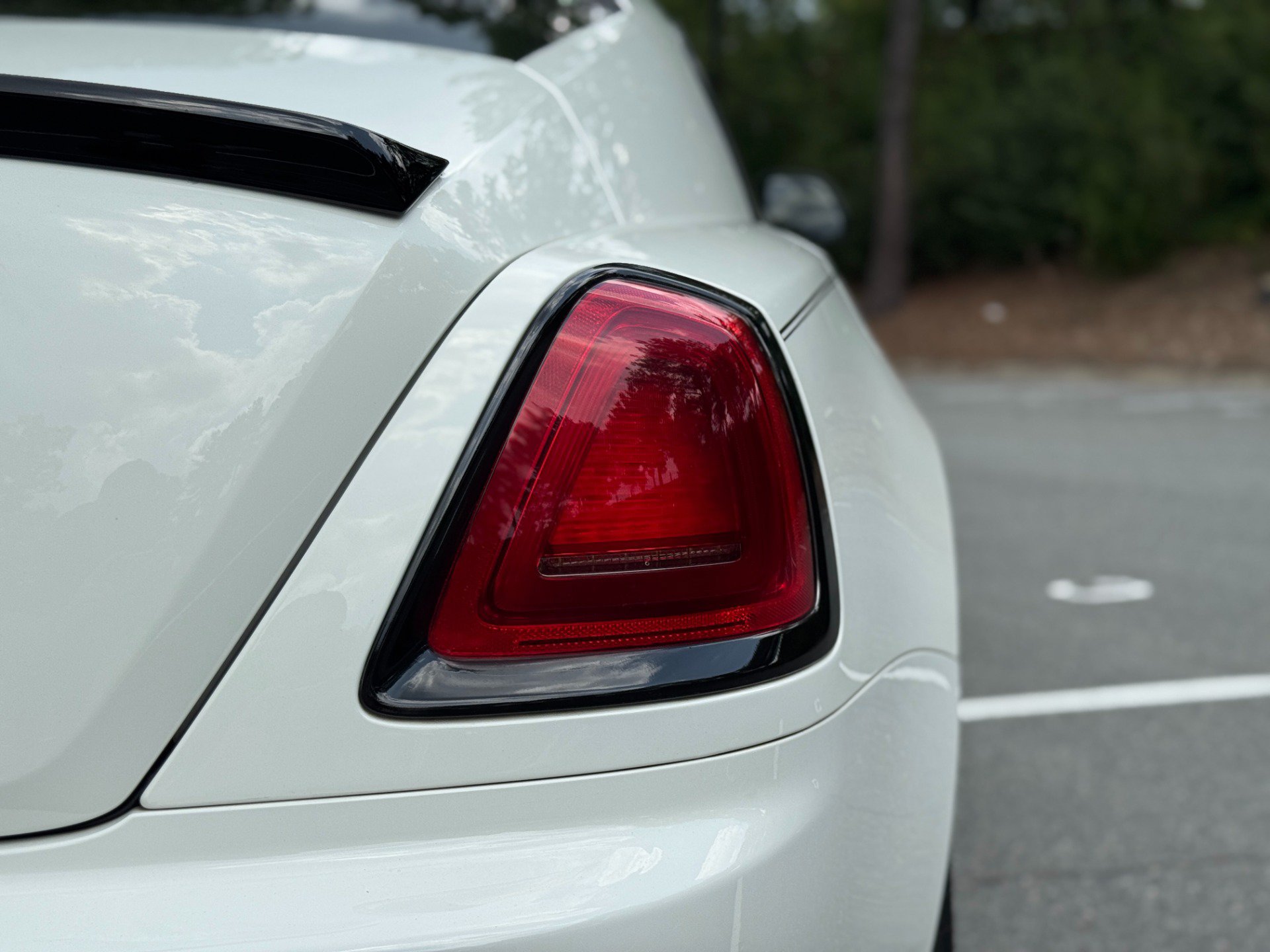 Used 2017 Rolls-Royce Wraith RWD image 24