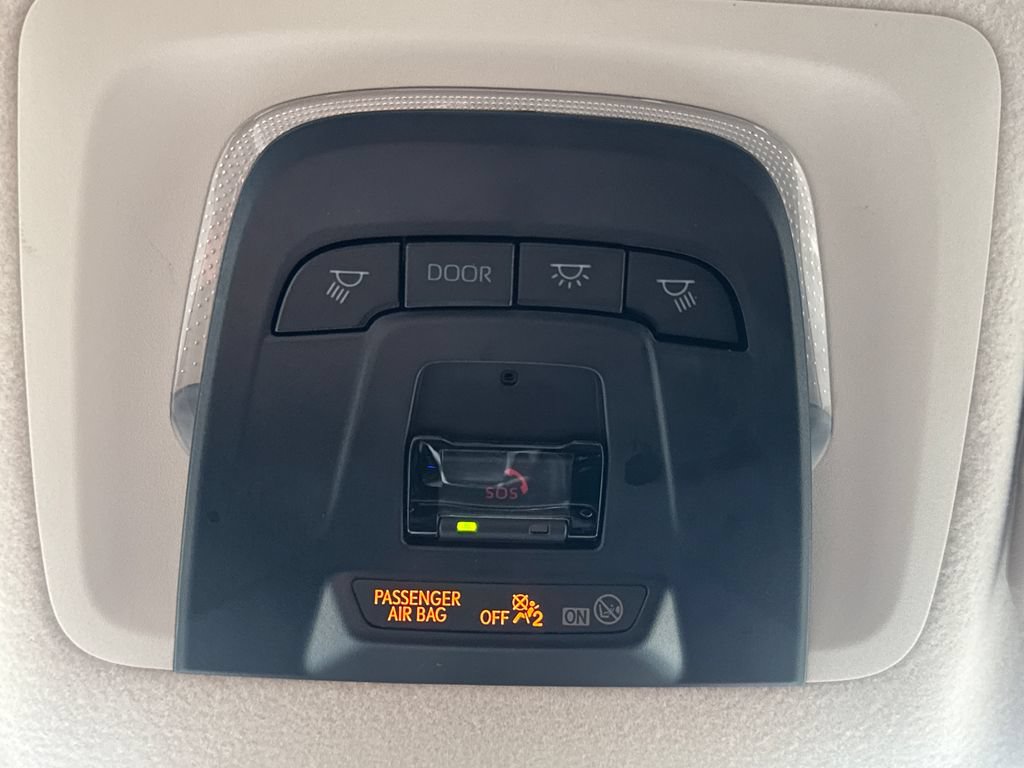 Used 2024 Toyota Corolla LE FWD image 32