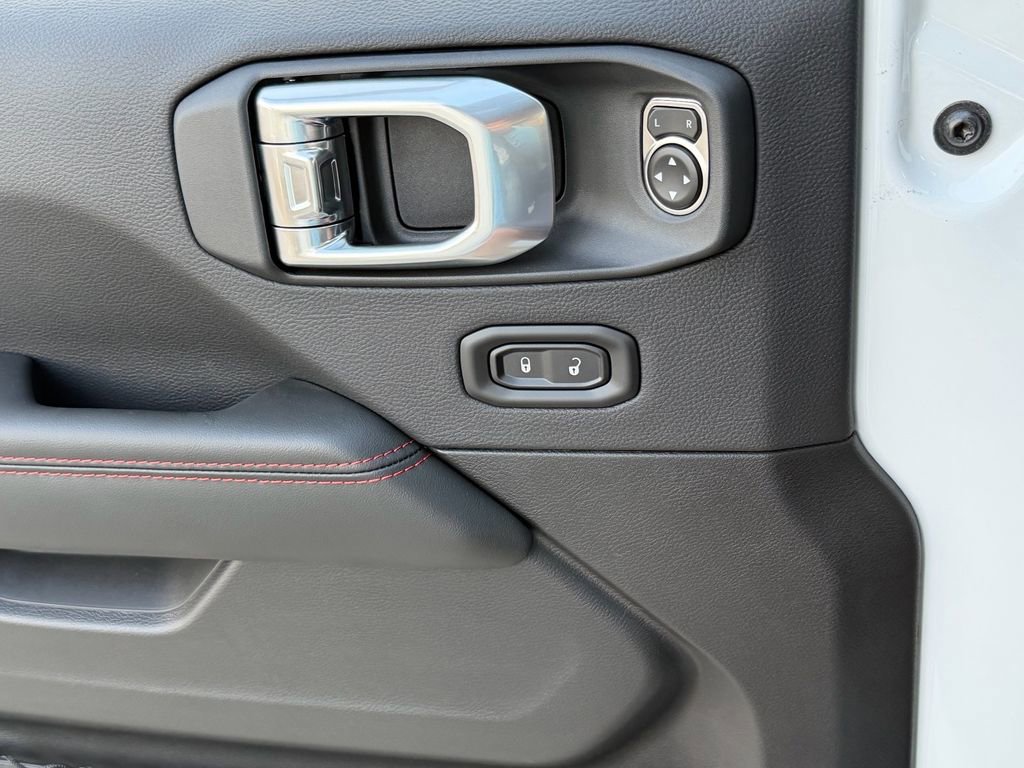 New 2026 Jeep Gladiator Rubicon AWD/4WD image 25