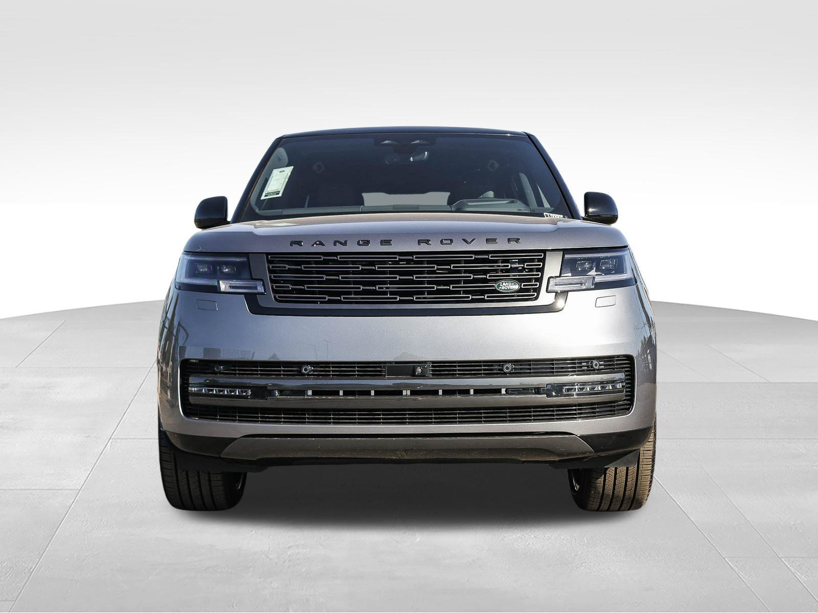 New 2026 Land Rover Range Rover Long Wheelbase SE AWD/4WD image 2